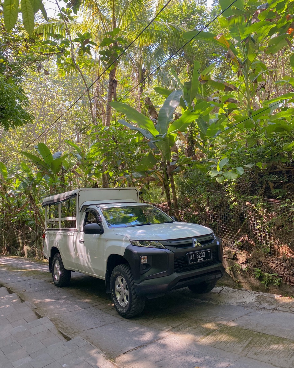 Shuttle Jeep Bukit Rhema